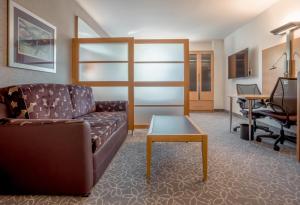 One Room Suite with Kitchenette room in Club Quarters Hotel Lincoln's Inn Fields