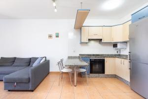 Home2Book Sunny Getaway, El Médano Terrace & Pool