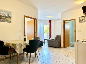 Apartments Dugonjić