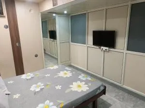 HomiStay Economy Suite - Chandīgarh