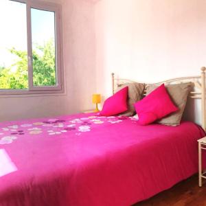 Maisons de vacances MAISON DE VACANCES 10-12 PERS - Plages et Sentier Douanier 7mn a pied : photos des chambres