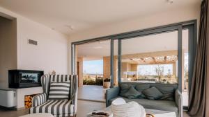 Luxury Plant Villas with the pool and seaview 