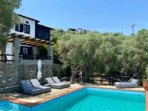 Villa Valia: Traditional Luxurious Residence - Akti Salonikiou