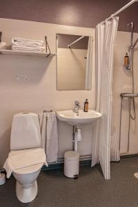 Twin Room with Shared Bathroom room in Apotekarns B&B