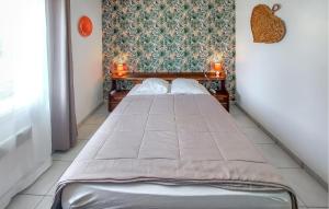 Maisons de vacances Amazing Home In Saint Michel En L-herm : photos des chambres