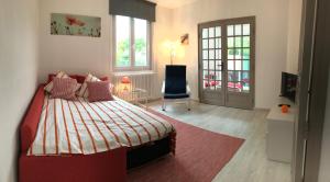 Maisons de vacances MAISON DE VACANCES 10-12 PERS - Plages et Sentier Douanier 7mn a pied : photos des chambres