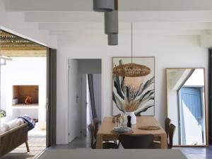 The Cottage Collection Paternoster