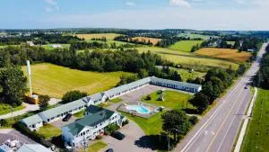 Anne Shirley Motel & Cottages - سمرسايد