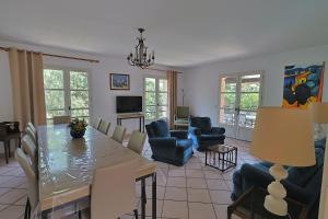 Villa climatisée de 195 m2 avec piscine privée