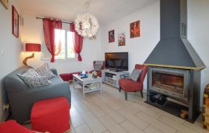 4 Bedroom Gorgeous Home In Ventiseri