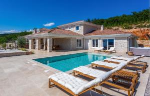 Beautiful Home In Jadranovo 