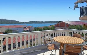 Stunning Apartment In Pirovac With Wifi