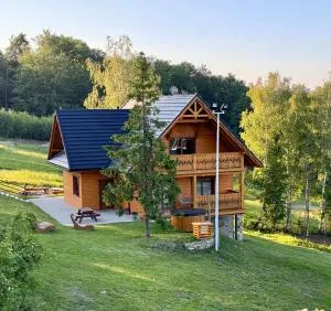 Apartamenty na Soszowie, Wisła - widokowe miejsce z Balią & Prywatną Sauną, obok stoku narciarskiego i Bike Parku, dla max 16 osób - Hrádek