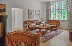 Cozy Apartment In Alingsås