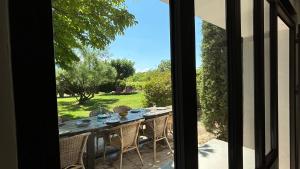 Maisons de vacances Le Mas de Bonnety - Magnifique mas 12 personnes au Pied du Mont Ventoux : photos des chambres