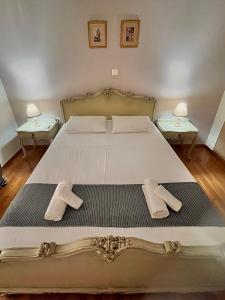 Beautiful luxurious family apartment in koukaki