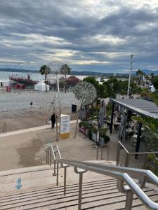 Magnifique appartement proche des plages plus garage privé