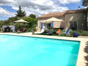 天井富勒里旅馆 - 洛尔格