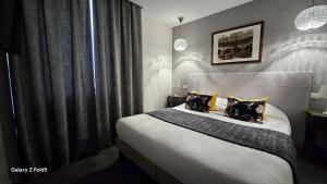 Hotels Brit Hotel Acacias : photos des chambres