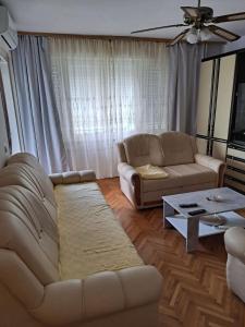 Apartman 225 Danica 