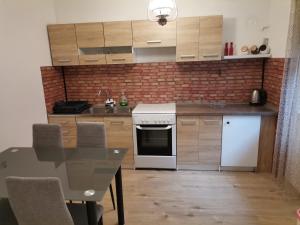 Apartman 225 Danica 