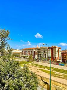 Encantador y Luminoso - Apartamento en Málaga Centro