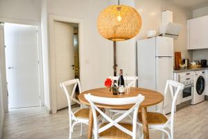 Encantador y Luminoso - Apartamento en Málaga Centro