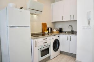 Encantador y Luminoso - Apartamento en Málaga Centro