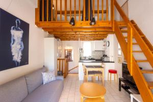 Maisons de vacances Villa 40m2 cosy avec piscine, clim, parking prive : photos des chambres