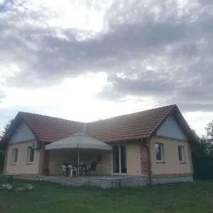 Vöröstölgy Vendégház - Chlʼaba