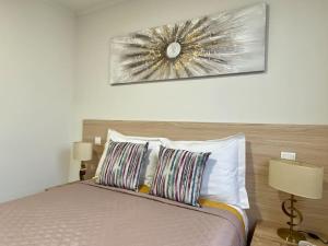 Casa Amarela by CORAL