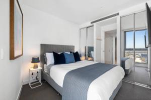 Prime Southbank Location 2 Bdm, Pool, Gym