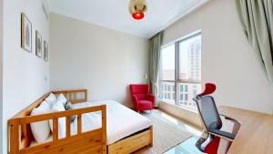 Bay Central - Comfortable One Bedroom