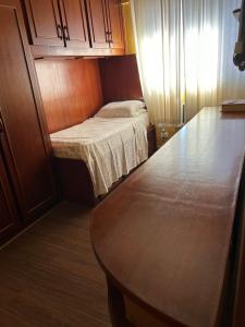 Apartamento de três quartos até seis pessoas Só consigo responder pergunta após o pagamento Antes do pagamento eu não tenho acesso para responder