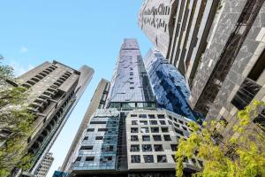 Opulent Suite at Westside Place