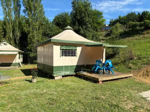 Campings Camping Le Bourdieu : photos des chambres