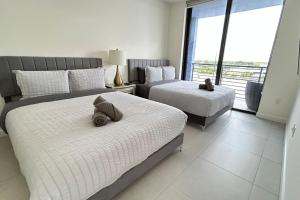 Resort Style Luxury Living in Doral, Miami