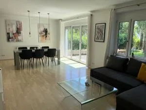 Traumgarten in Traumlage - 25 Minuten ins Zentrum - Bellevue