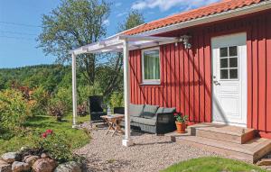 2 Bedroom Beautiful Home In Fjällbacka