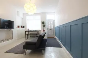 2-Bedroom, Free Parking, High Speed Wi-Fi, Swinton Manchester - 斯温顿