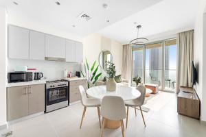 Silkhaus Vacation Homes Beautiful 1BDR in Heart of Downtown