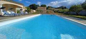 Appartements Le Christolive Saint Victor la Coste : photos des chambres