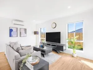 Convenient Brandnew 4 Beds House, 5 mins to mall - Jimboomba