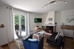 Cantegril - Hossegor jolie villa mitoyenne avec jardin clos indépendant idéalement située entre lac et océan