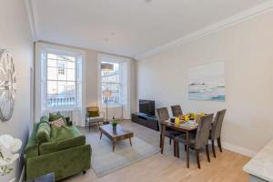 Dragon Suites - Edinburgh City Centre 2 Bed Apartment