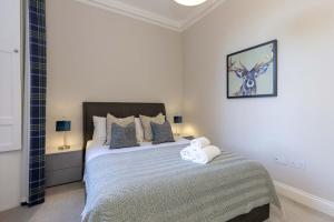 Dragon Suites - Edinburgh City Centre 2 Bed Apartment