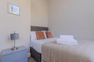 Dragon Suites - Edinburgh City Centre 2 Bed Apartment