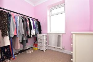 5 bedroom family home, dartford