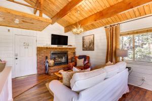 Snow Valley Hideaway Arrowbear Lake Retreat