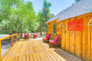 Family-Friendly House Fish, Hike, Bike and More!